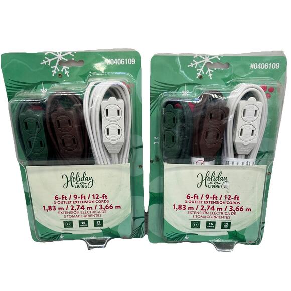 Lot Of 2 Holiday Living 3 Count Outlet Extension Cords in 6', 9' and 12'. {3}. - Picture 1 of 10
